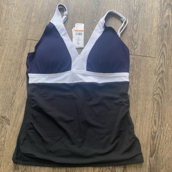 Tommy Bahama Color Block V-Neck Tankini - Picture 1 of 7